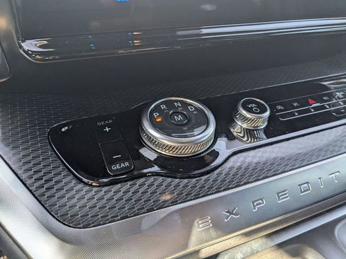 New 2025 Ford Expedition Max Platinum w/ Stealth Performance Package image 22