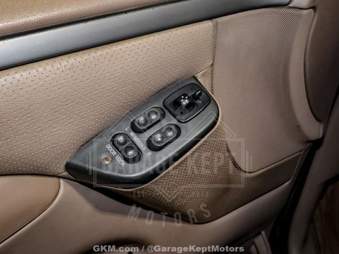 Used 1995 Ford F250 XLT image 98