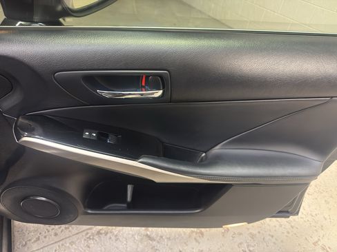 Used 2015 Lexus IS 250 AWD w/ Navigation System Package image 20