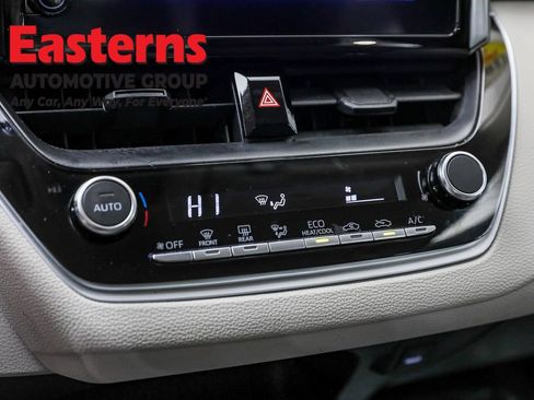 Used 2024 Toyota Corolla LE image 19