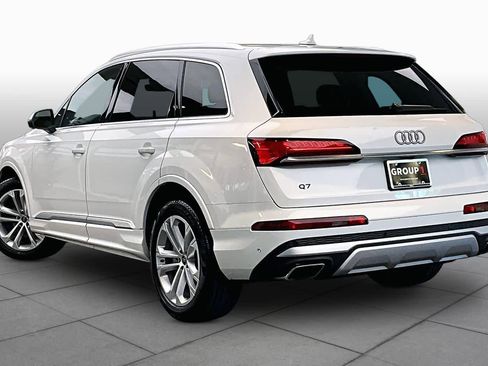 Used 2025 Audi Q7 2.0T Premium w/ Convenience Package AWD/4WD image 11