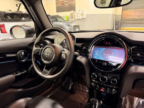 Used 2023 MINI Cooper S image 30