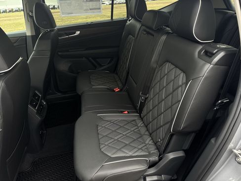New 2026 Volkswagen Atlas SEL Premium R-Line image 26