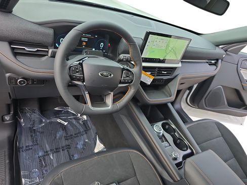 New 2026 Ford Explorer Tremor w/ Tremor Ultimate Package AWD/4WD image 9
