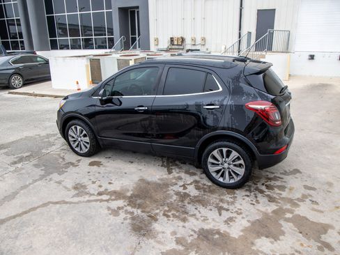 Used 2019 Buick Encore Preferred image 10