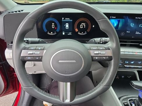 Used 2025 Hyundai Kona SEL FWD image 22