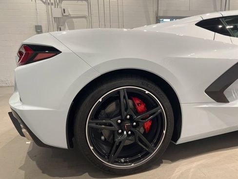 Used 2024 Chevrolet Corvette Stingray Premium Cpe w/ Battery Protection Package image 6