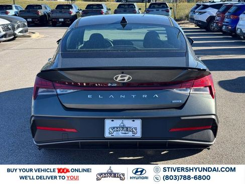 New 2026 Hyundai Elantra Sport image 14