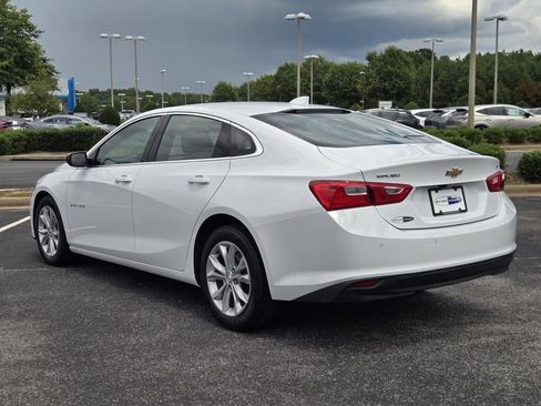 Used 2025 Chevrolet Malibu LT FWD image 8
