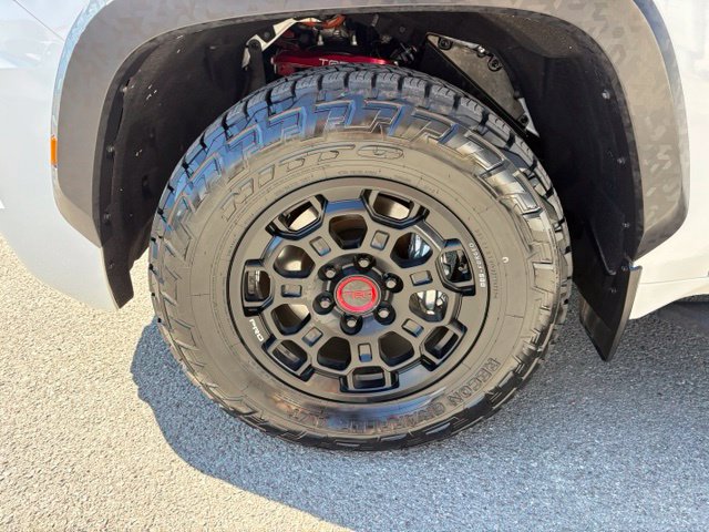 Used 2025 Toyota Sequoia TRD Pro AWD/4WD image 13