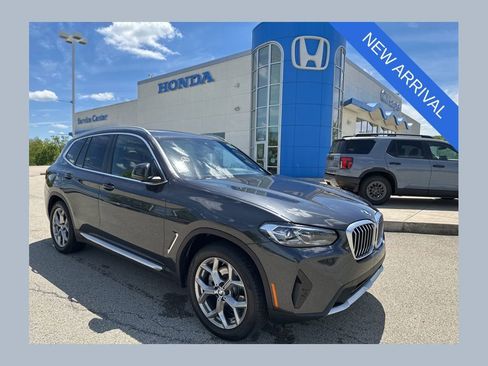 Used 2023 BMW X3 xDrive30i w/ Premium Package AWD/4WD image 1