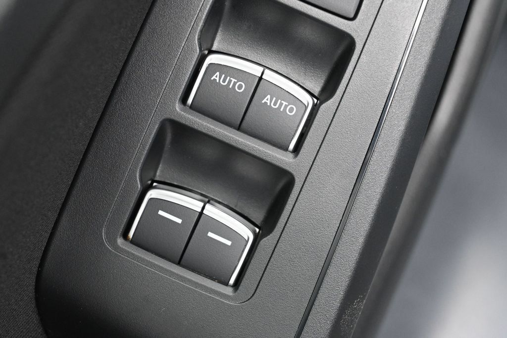 Used 2024 Honda Civic Sport image 13