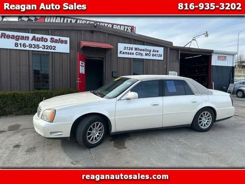 Used 2000 Cadillac De Ville w/ Comfort/Convenience Pkg image 1