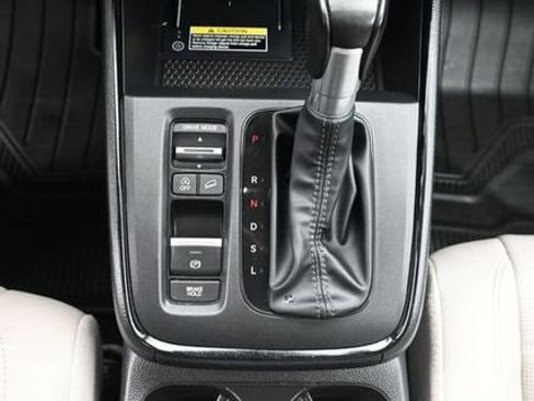 Certified 2024 Honda CR-V EX-L image 19
