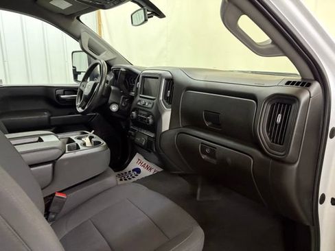 Used 2022 Chevrolet Silverado 2500 Custom w/ Custom Value Package AWD/4WD image 25