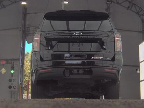 Used 2024 Chevrolet Suburban RST w/ Luxury Package AWD/4WD image 6