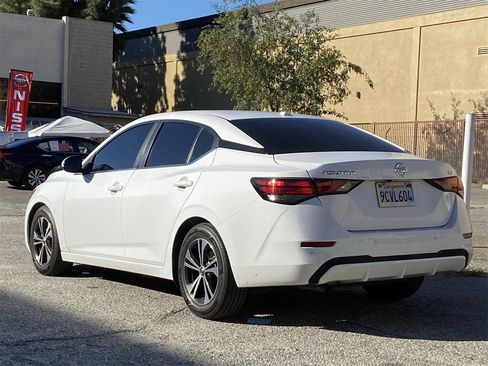 Certified 2022 Nissan Sentra SV w/ Trunk Package image 4