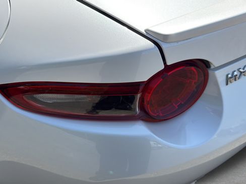 Used 2023 MAZDA MX-5 Miata Grand Touring w/ Weather Package RWD image 41