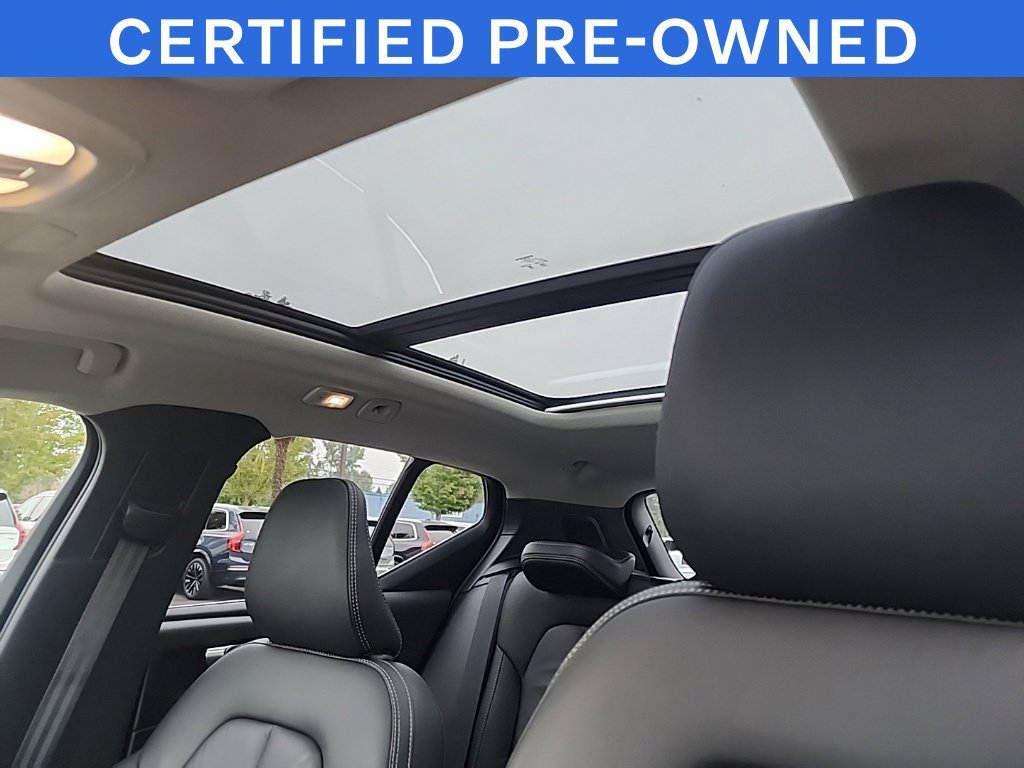 Used 2023 Volvo XC40 B5 Ultimate w/ Protection Package Premier AWD/4WD image 13