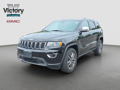 Used 2021 Jeep Grand Cherokee Limited w/ Trailer Tow Group IV AWD/4WD image 3