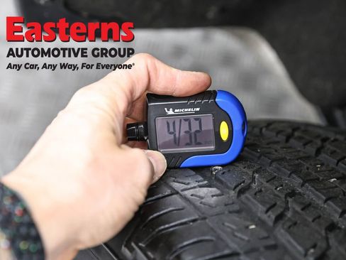 Used 2023 Chevrolet Colorado W/T image 29