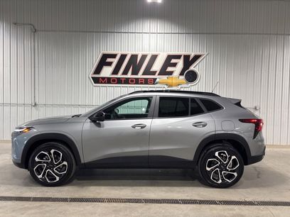 Used 2025 Chevrolet Trax RS w/ Driver Confidence Package