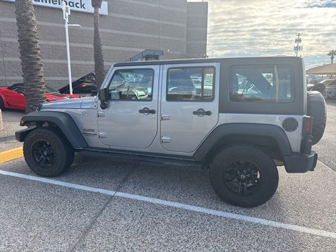 Used 2017 Jeep Wrangler Unlimited Sport w/ Connectivity Group image 5