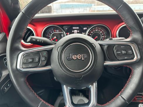 Used 2018 Jeep Wrangler Unlimited Rubicon image 18