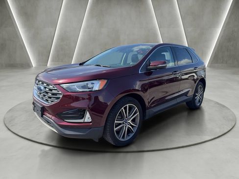 Used 2021 Ford Edge Titanium AWD/4WD image 3