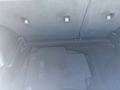 Used 2025 Kia Soul LX w/ LX Technology Package FWD image 29