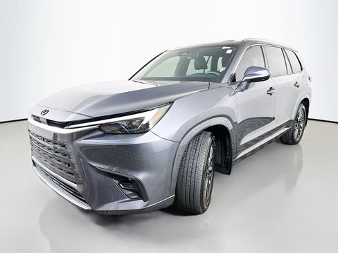 Used 2025 Lexus TX 350 AWD w/ Technology Package image 3