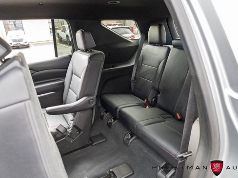 Used 2026 Chevrolet Traverse Z71 w/ Driver Confidence Package image 41