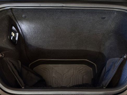 Used 2023 Chevrolet Corvette 3LT w/ Z51 Performance Package image 32