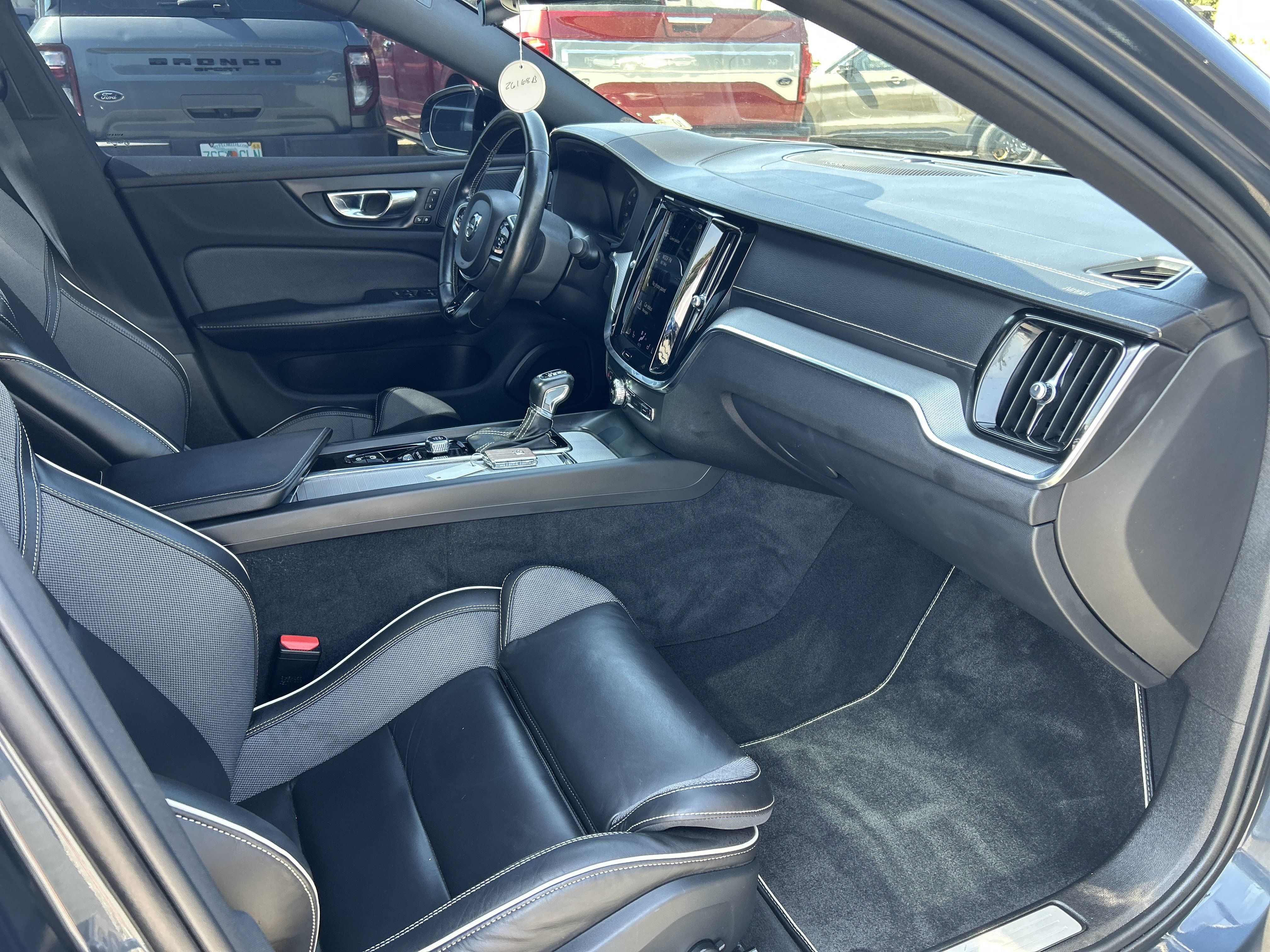 Used 2021 Volvo S60 T5 R-Design AWD/4WD image 22