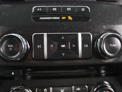 Used 2018 Ford F150 XLT RWD image 28