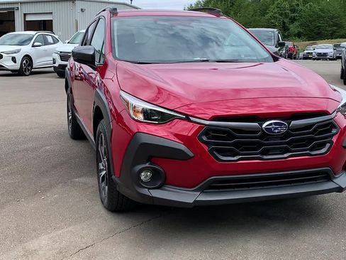 Used 2026 Subaru Crosstrek 2.5i Premium AWD/4WD image 7