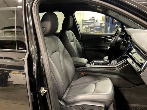 Certified 2025 Audi Q7 2.0T Premium Plus w/ Premium Plus Package image 7