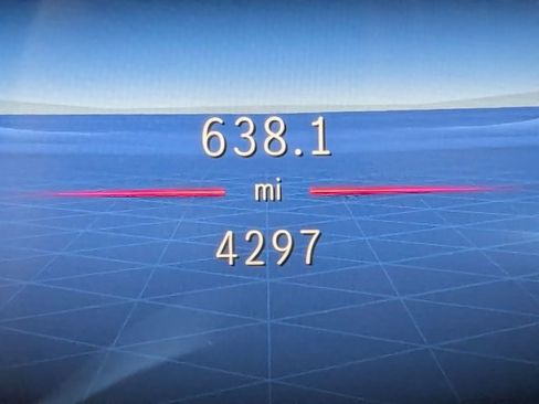 Used 2025 Mercedes-Benz GLA 250 image 11