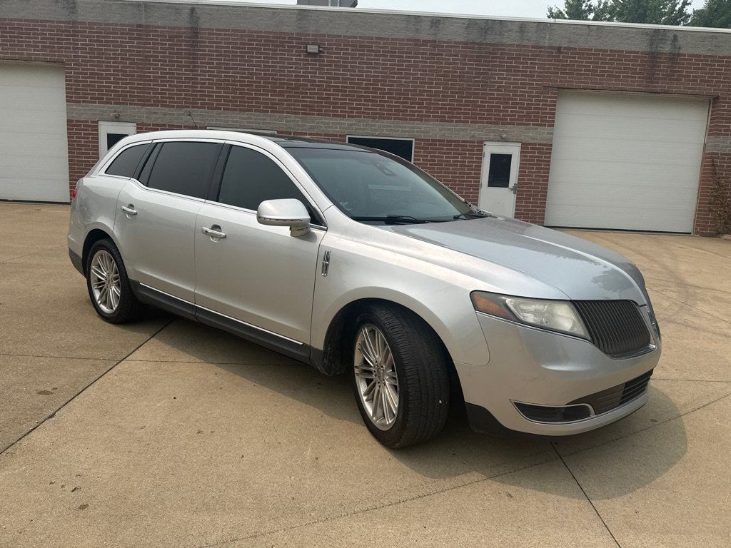 Used 2014 Lincoln MKT AWD w/ Equipment Group 201A image 3