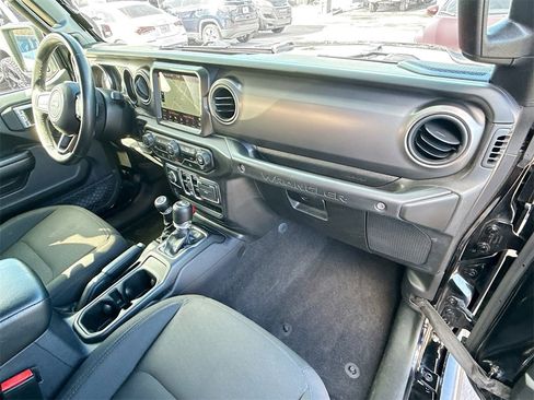 Used 2021 Jeep Wrangler Unlimited Sport S image 33