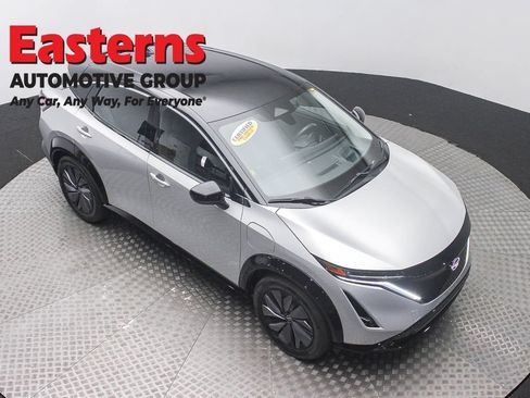 Used 2023 Nissan Ariya FWD image 3