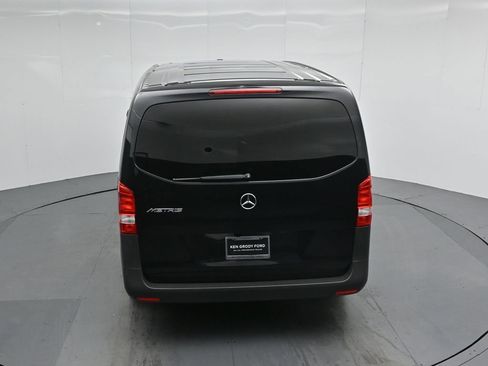 Used 2023 Mercedes-Benz Metris Passenger image 38