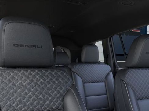 New 2026 GMC Acadia Denali w/ Super Cruise Package AWD/4WD image 28