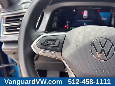 Used 2024 Volkswagen Atlas Cross Sport SE FWD image 23
