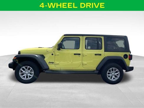 Used 2023 Jeep Wrangler Unlimited Sport AWD/4WD image 6