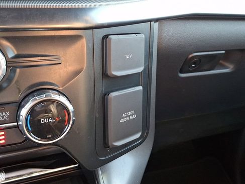 Used 2025 Ford F150 Lariat w/ Bed Utility Package AWD/4WD image 26