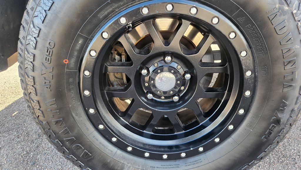 Used 2019 RAM 1500 Classic SLT RWD image 13
