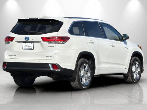 Used 2017 Toyota Highlander Limited AWD/4WD image 2