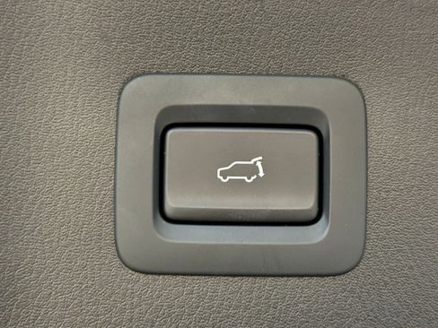 Used 2025 MAZDA CX-5 AWD 2.5 S w/ Preferred Package image 18