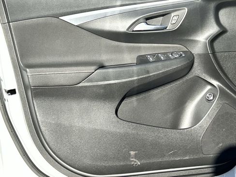 New 2026 Buick Envista Sport Touring w/ Convenience I Package FWD image 20
